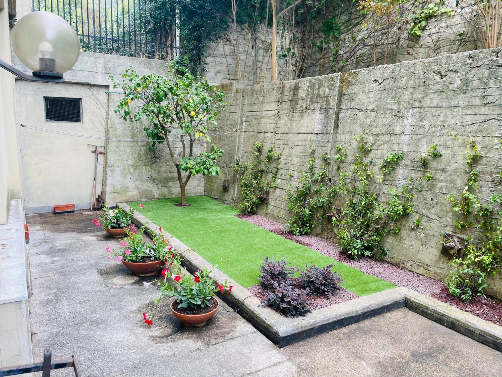 Lemon Tree Resort - Freeparking - Garden Genoa Bagian luar foto